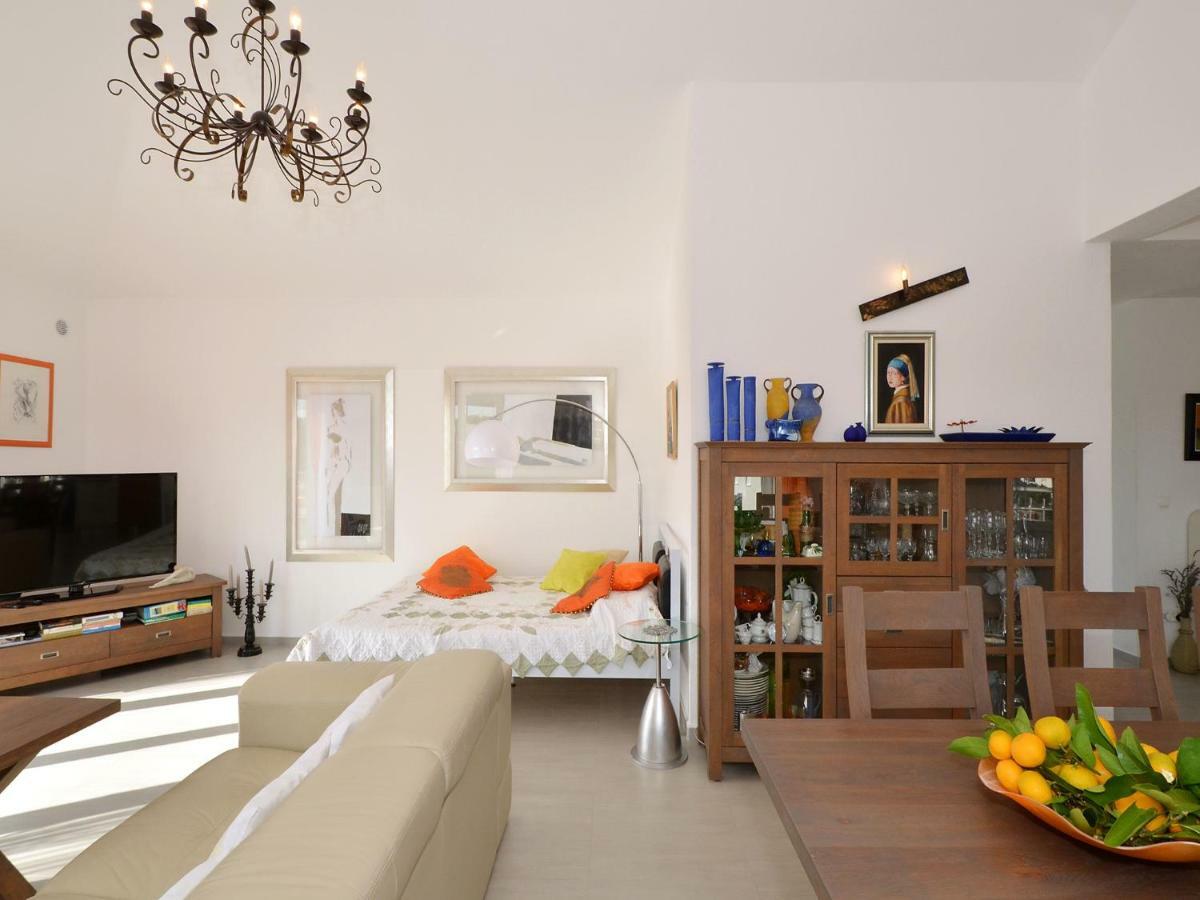 Dondras Residence Trogir Bagian luar foto